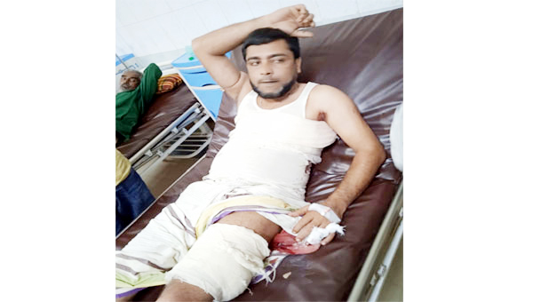 দক্ষিণ সুরমায় সন্ত্রাসীর ছুরিকাঘাতে জাতীয় পার্টি নেতা আহত