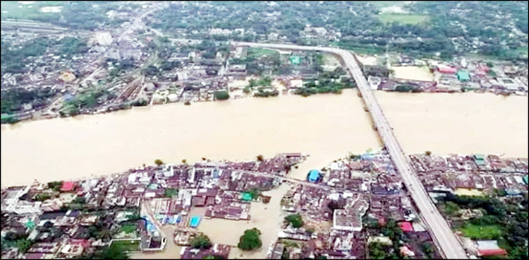 সিলেটে বন্যা পরিস্থিতির আরও অবনতির আশঙ্কা : বাড়ছে দুর্ভোগ