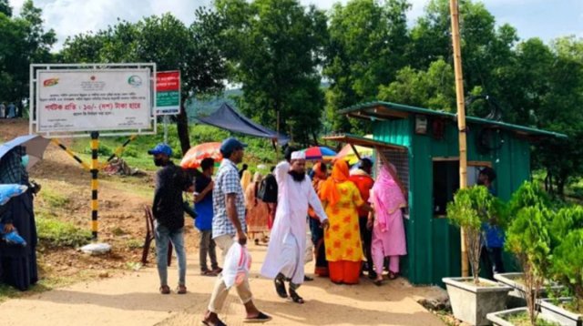 জাফলংয়ে প্রবেশ ফি থেকে ব্যাংকে জমা ৪০ লাখ টাকা