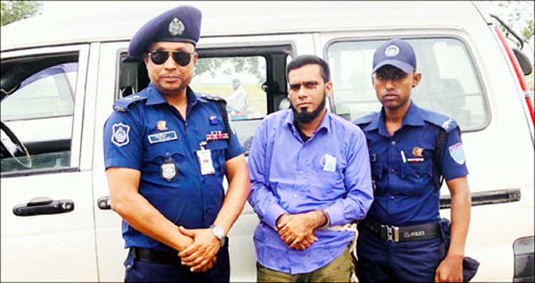 বড়লেখায় চাঞ্চল্যকর রুবেল হত্যা : ঢাকা বিমানবন্দর থেকে আসামি সাইফুল গ্র্রেপ্তার