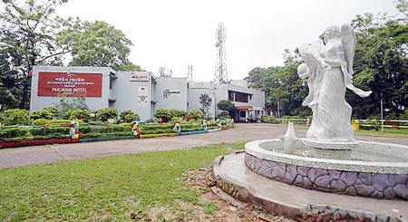 সিলেটে সরকারি দুই মোটেল : বেসরকারিতে ঠাঁই নেই, সরকারি মোটেল খালি!