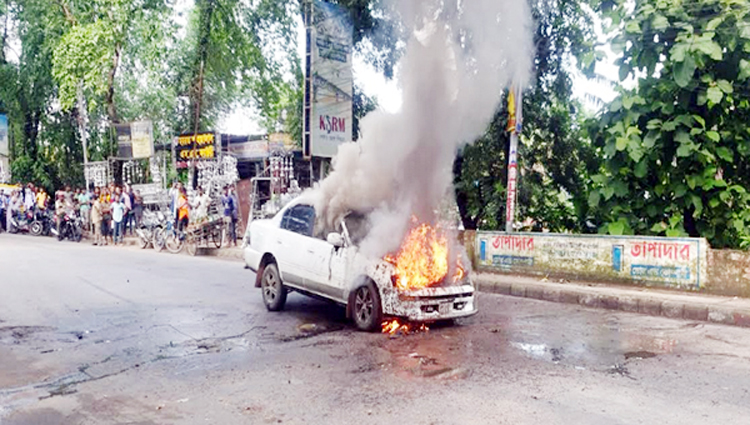 সিলেটে চলন্ত প্রাইভেটকারে অগ্নিকান্ড