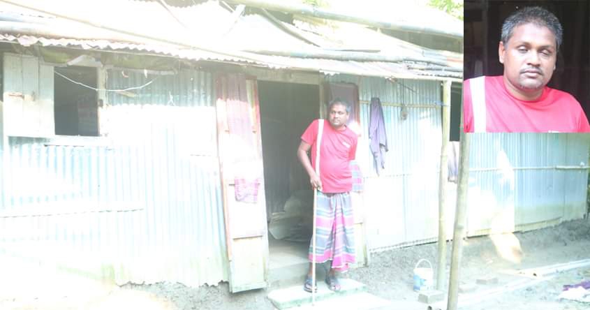 বিশ্বনাথে অন্ধত্ব নিয়ে কাটছে বিপ্লবের মানবেতর জীবন চিকিৎসার জন্য প্রয়োজন ৫ লাখ টাকা