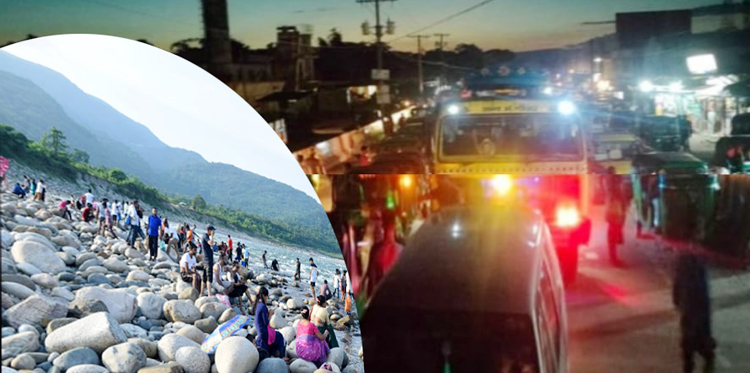 বিছনাকান্দি পর্যটন কেন্দ্রে রাতের আধারে পাথর চুরি : দিনে ট্রাকে বিক্রি