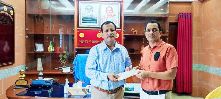 অসুস্থ নার্সিং কর্মকর্তার চিকিৎসা সহায়তায় এগিয়ে আসলেন ডা. হিমাংশু