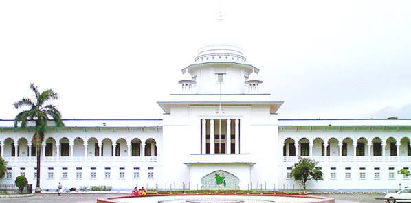 সরকারি কর্মচারীদের গ্রেপ্তারে অনুমতি লাগবে না: হাইকোর্ট