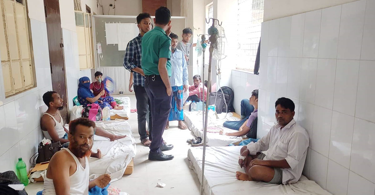 সিলেটে অজ্ঞান অবস্থায় দুই পরিবারের ৯ জনকে হাসপাতালে ভর্তি