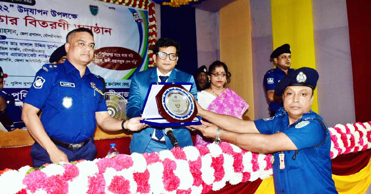 কাজের স্বীকৃতি পেলেন বড়লেখা থানার সেকেন্ড অফিসার হাবিব