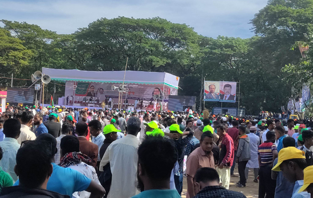 স্মরণকালের বড় সমাবেশ দাবি বিএনপির: আ.লীগ বলছে ব্যর্থ !