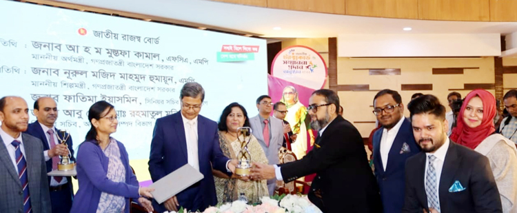 সিলেট বিভাগের যারা পেলেন সেরা করদাতার পুরস্কার