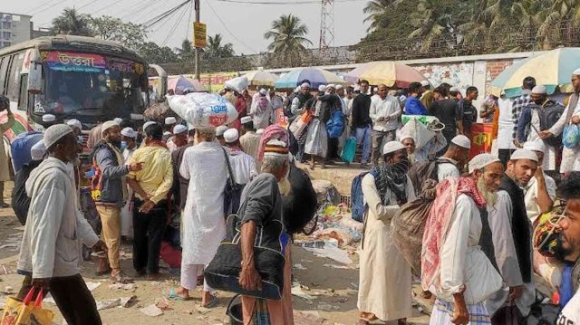 ১২০ টাকার ভাড়া ২৫০, ভোগান্তিতে ঘরমুখো মুসল্লিরা