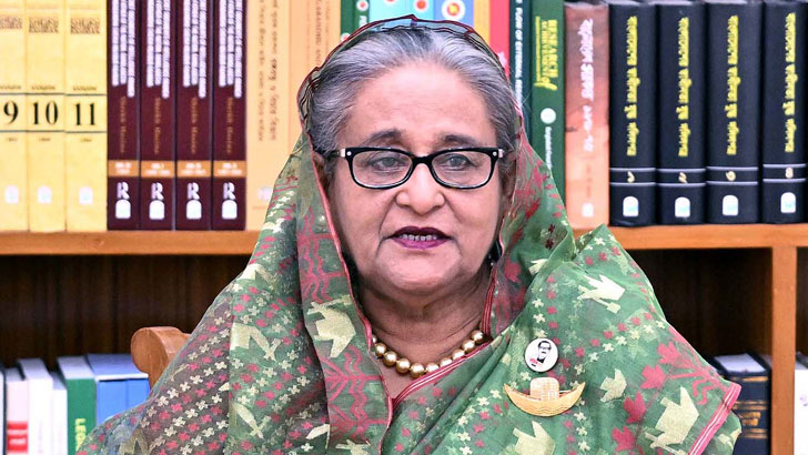 সবাই এক হয়ে সমৃদ্ধ স্মার্ট বাংলাদেশ গড়ি: শেখ হাসিনা