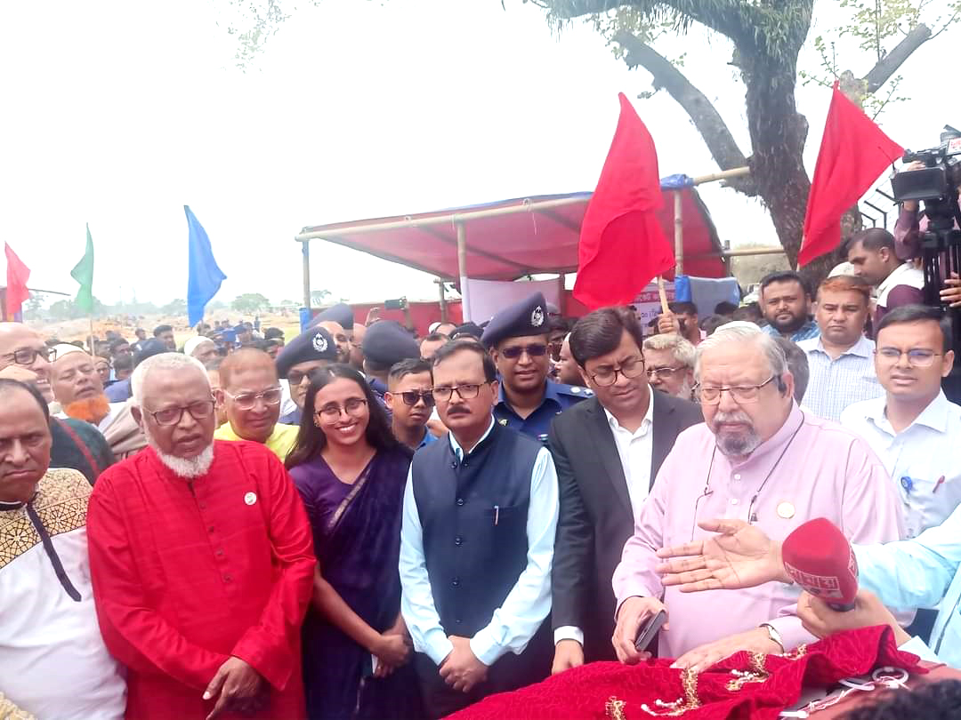 প্রবাসীকল্যাণ মন্ত্রী ভোলাগঞ্জ বর্ডার হাট উদ্বোধন করলেন