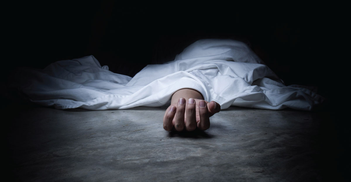 এলাকায় সন্ত্রাসী কর্মকাণ্ড করতে গিয়ে যুবক নিহত