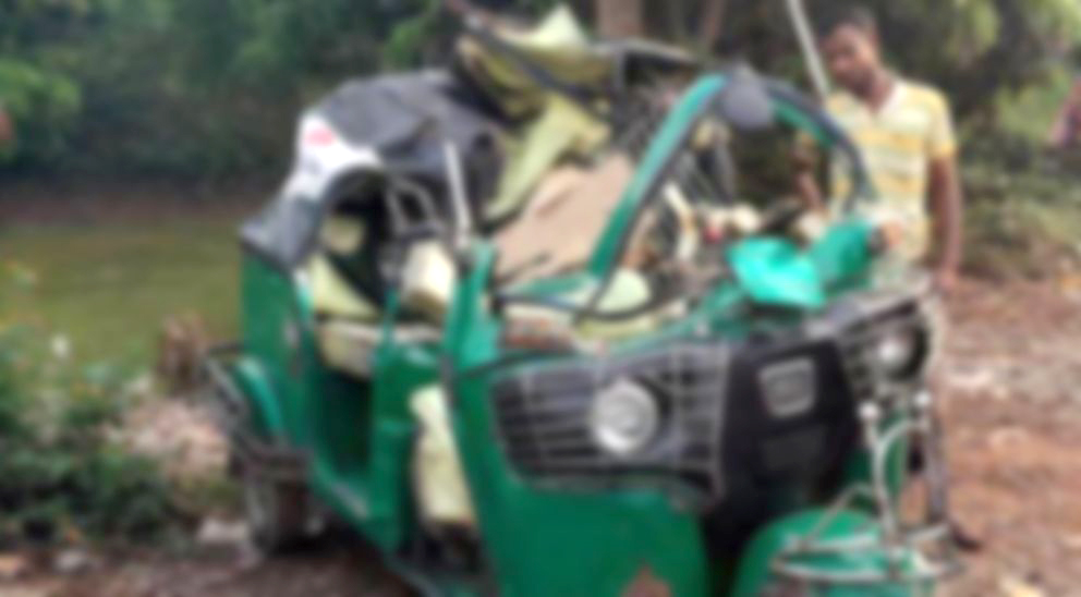 দিরাইয়ে কাভার্ডভ্যান-সিএনজির ভয়াবহ সংঘর্ষ: নিহত ১