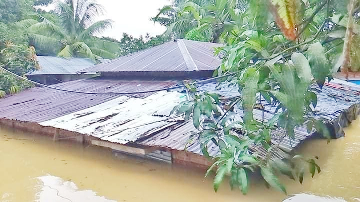 লাখ লাখ মানুষ পানিবন্দি