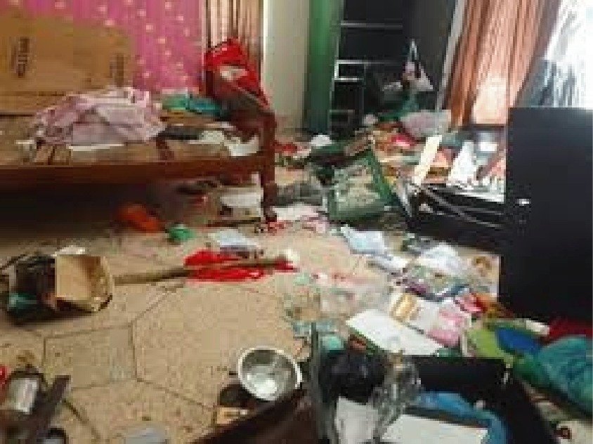 ইংল্যান্ড প্রবাসী ছাত্রদল সাধারণ সম্পাদক রায়হান এর বাড়িতে হামলা ও লুটপাট