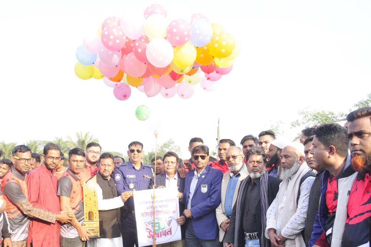 বিশ্বনাথে লক্ষ টাকার ফুটবল টুর্ণামেন্টের ৪র্থ আসরের উদ্বোধন
