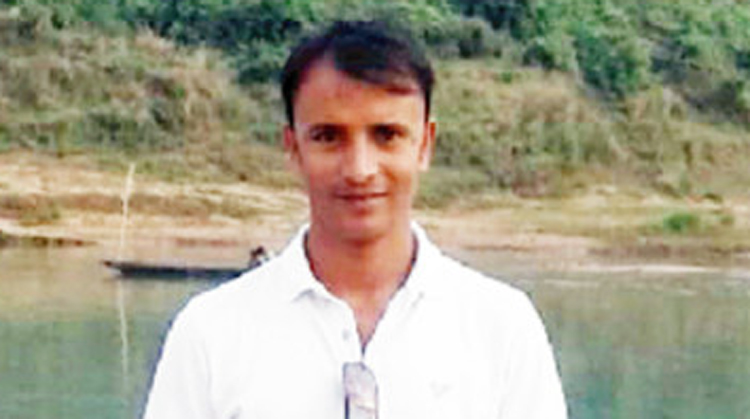 দোয়ারাবাজারে প্রেমিককে বেঁধে প্রেমিকাকে গণধর্ষণ : অভিযুক্ত আ.লীগ নেতা