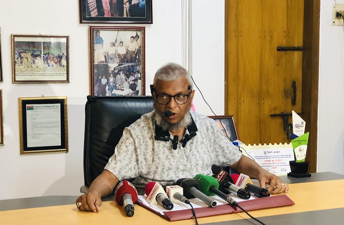 হোল্ডিং ট্যাক্স বাড়ানোর সিদ্ধান্ত স্থগিতের আহ্বান সাবেক মেয়র আরিফের