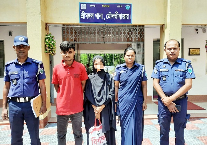 শিশুসন্তানকে হত্যার অভিযোগে বাবা-মা গ্রেপ্তার