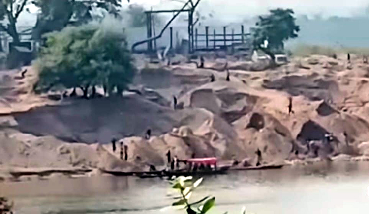 ভোলাগঞ্জে রোপওয়েতে অভিযানে পাথরের ঢিল : আহত ২