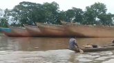 বালু উত্তোলন নামে সুরমায় তান্ডব ধ্বংসের মুখে বন্যা নিয়ন্ত্রন বাঁধ