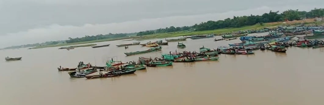 ধলাই সেতু ধংসে হুলিখেলা! অভিযানেও থামেনা!