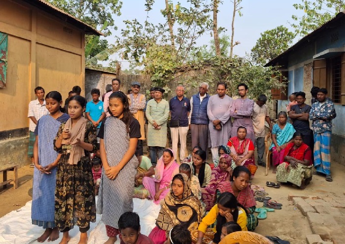 খাদিমনগরে উচ্ছেদ আতঙ্কে ১৬ গারো পরিবার: পুনর্বাসনের দাবি নাগরিক প্রতিনিধিদের