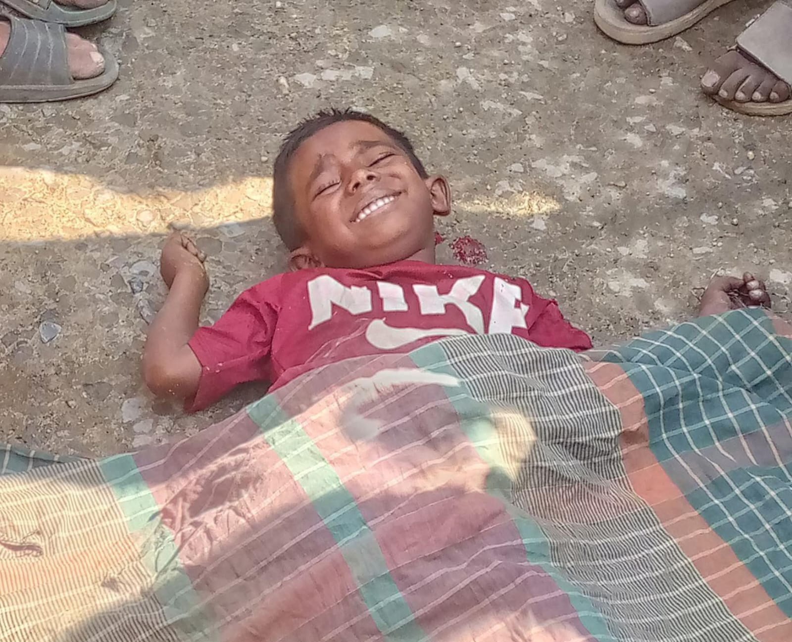 জাফলংয়ে অবৈধ পাথর বহনকারী ট্রাকের চাপায় শিশুর মৃত্যু