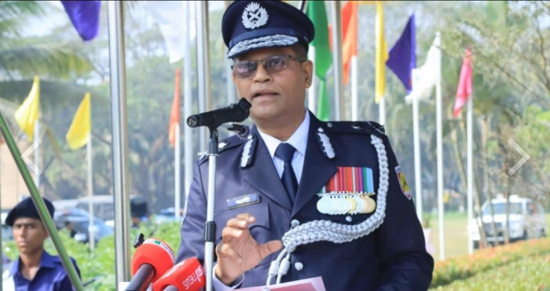 পুলিশের নতুন আইজিপি আলী হোসেন ফকির