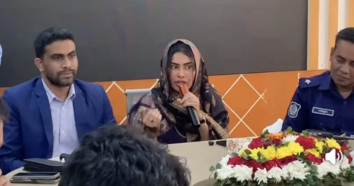 বাহুবলে প্রশাসনিক সভায় এমপির স্ত্রী, ইউএনও-এসিল্যান্ড বদলি