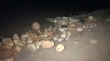 জাফলংয়ে রাতের আঁধারে পাথর লুটের মহোৎসব: নেপথ্যে প্রভাবশালী সিন্ডিকেট