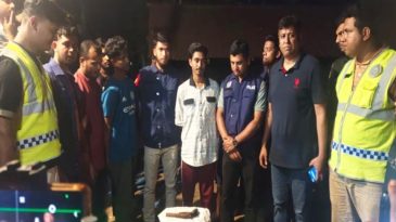 জাফলংয়ে কূপ থেকে দেশীয় পিস্তল উদ্ধার, আটক ৩