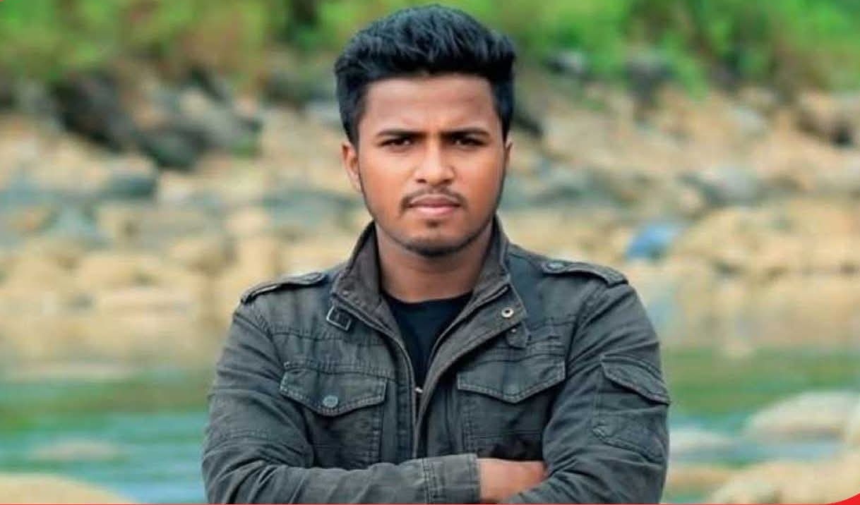 সিলেটে পাথর বোঝাই ট্রাক্টর উল্টে শ্রমিক নিহত