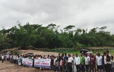 গোয়াইনঘাটে খেলার মাঠ ও রেকর্ডীয় জমি রক্ষার দাবিতে বিশাল মানববন্ধন