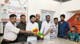 প্রবাস যাত্রা উপলক্ষে মানবাধিকার কর্মী রেজাউল করিমকে বিদায়ী সংবর্ধনা