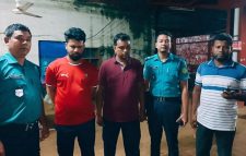 সিলেটে রেলওয়ের টিকিট কালোবাজারি চক্রের দুই সদস্য আটক