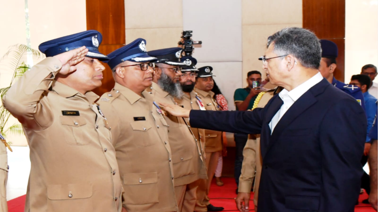 পিপিএম-সেবা পদক পেলেন জালালাবাদ থানার ওসি হাবিব