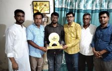 গোয়াইনঘাট প্রেসক্লাবের সভাপতি আবুল হোসেনকে ‘কণ্ঠ সাধন’ সিলেট-এর সংবর্ধনা